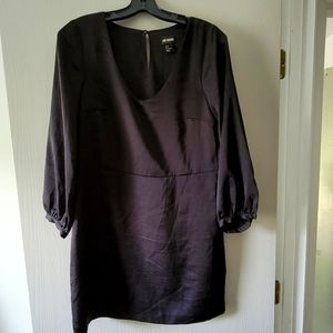 H&M Black satin long sleeve dress size 6